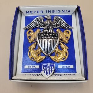 /US NAVY Officer's Cap Badge,for visor cap,by Meyer N.Y.,1960s